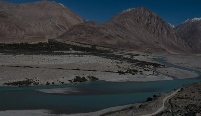 bg_sec_img_homenew_sctn92_o9